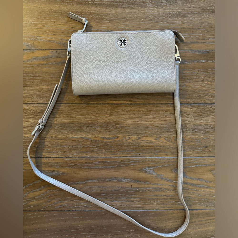 Tory Burch wallet crossbody purse